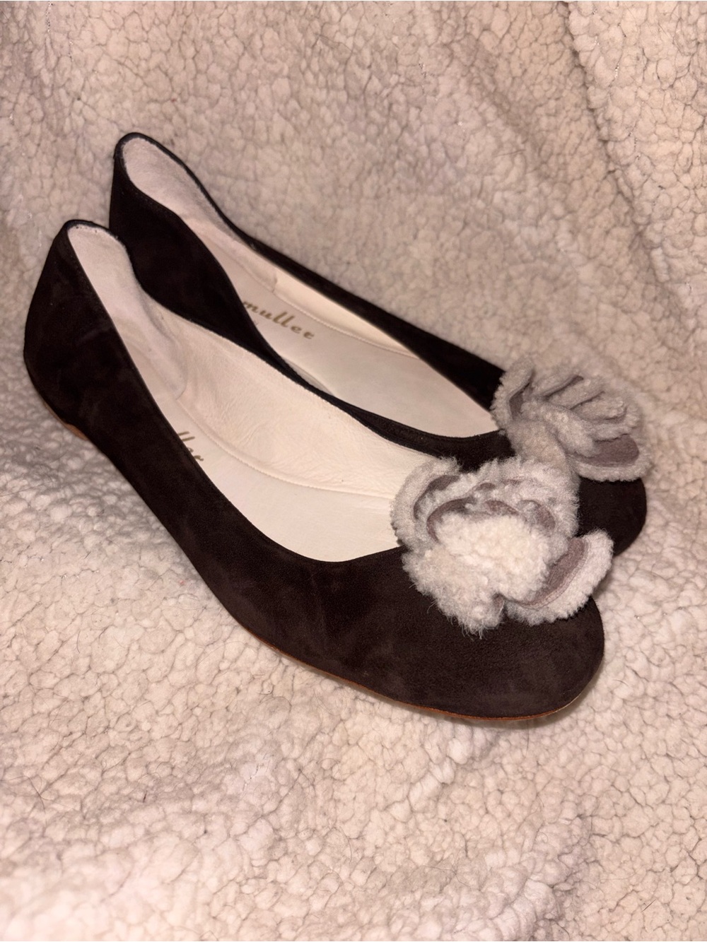 Bettye Muller Suede Flower Ballet Flats Brown Gray Spain Size 38 US 7